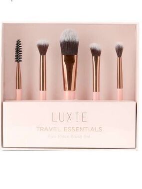 Luxie Travel Essentials Makeup Brush Set